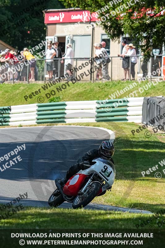 cadwell park;cadwell park photographs;cadwell trackday photographs;enduro digital images;event digital images;eventdigitalimages;peter wileman photography;racing digital images;trackday digital images;trackday photos